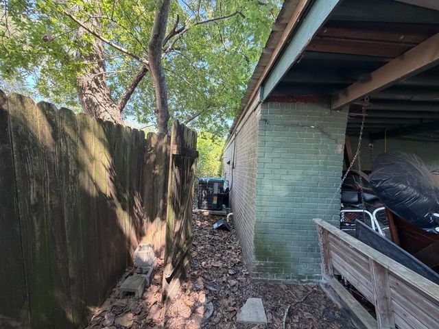 3927 Clifton Lane, Bacliff, TX 77518