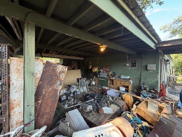 3927 Clifton Lane, Bacliff, TX 77518