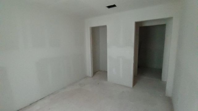 112 W Ila ST, Elgin, TX 78621
