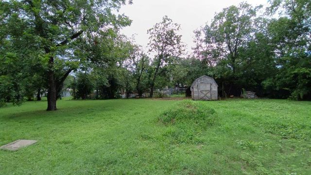 112 W Ila ST, Elgin, TX 78621