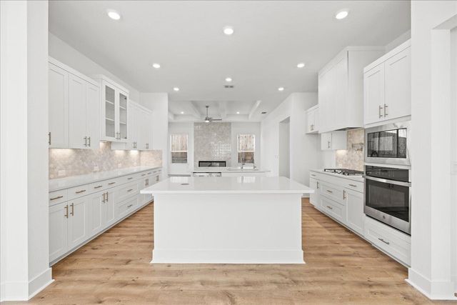 217 Firethorn RD, Marble Falls, TX 78654