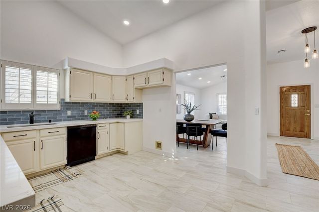 7351 Woodstone Court, Las Vegas, NV 89129