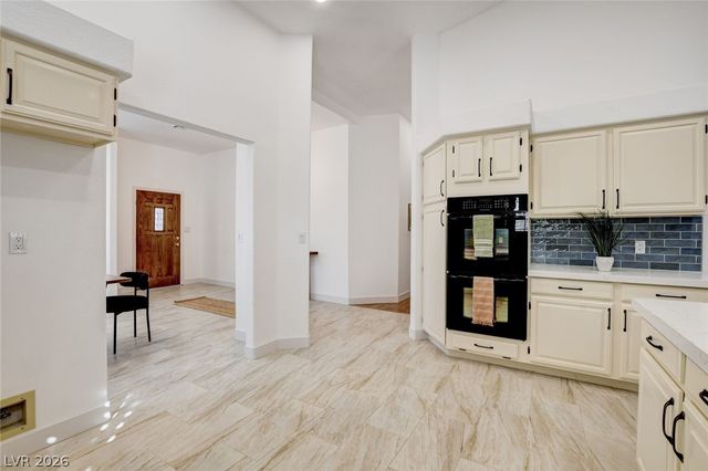 7351 Woodstone Court, Las Vegas, NV 89129