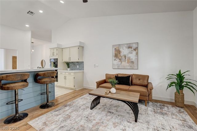 7351 Woodstone Court, Las Vegas, NV 89129