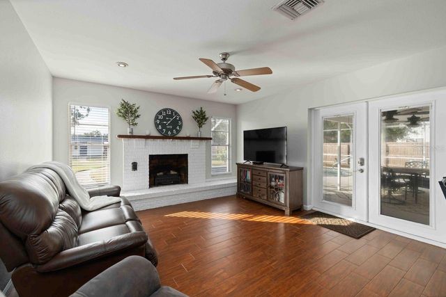 5504 18TH AVENUE E, Bradenton, FL 34208