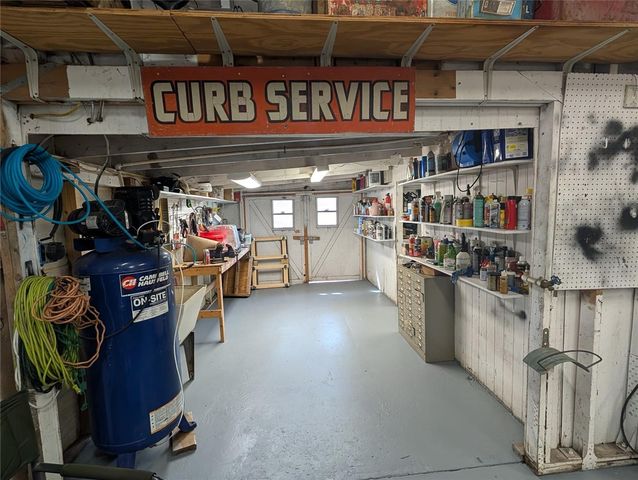 5504 18TH AVENUE E, Bradenton, FL 34208