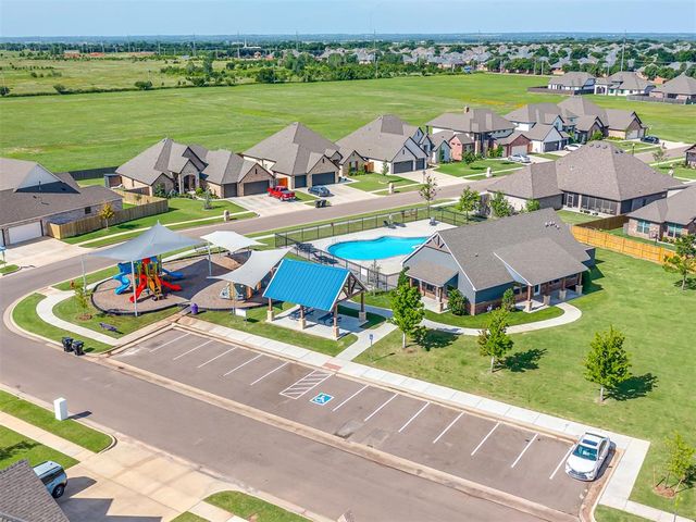 3901 Durango Lakes Drive, Oklahoma City, OK 73160