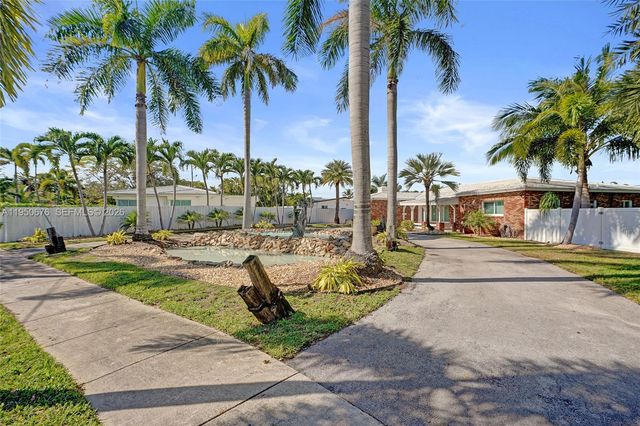 1995 N Hibiscus Drive, North Miami, FL 33181