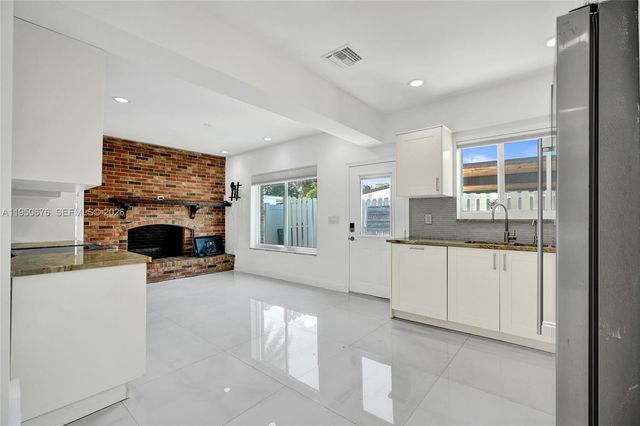 1995 N Hibiscus Drive, North Miami, FL 33181