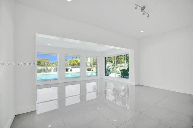 1995 N Hibiscus Drive, North Miami, FL 33181