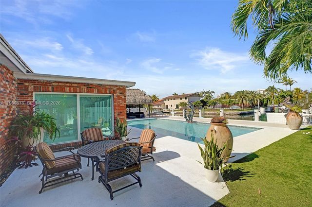 1995 N Hibiscus Drive, North Miami, FL 33181