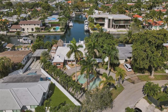 1995 N Hibiscus Drive, North Miami, FL 33181