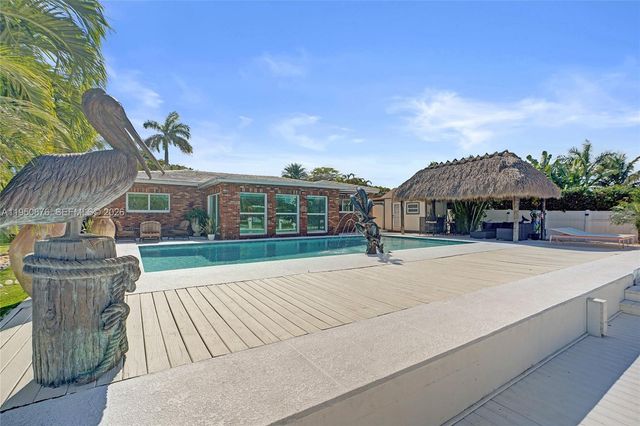 1995 N Hibiscus Drive, North Miami, FL 33181
