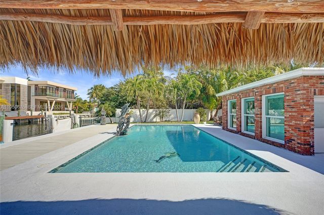 1995 N Hibiscus Drive, North Miami, FL 33181