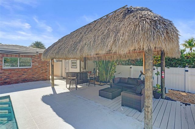 1995 N Hibiscus Drive, North Miami, FL 33181