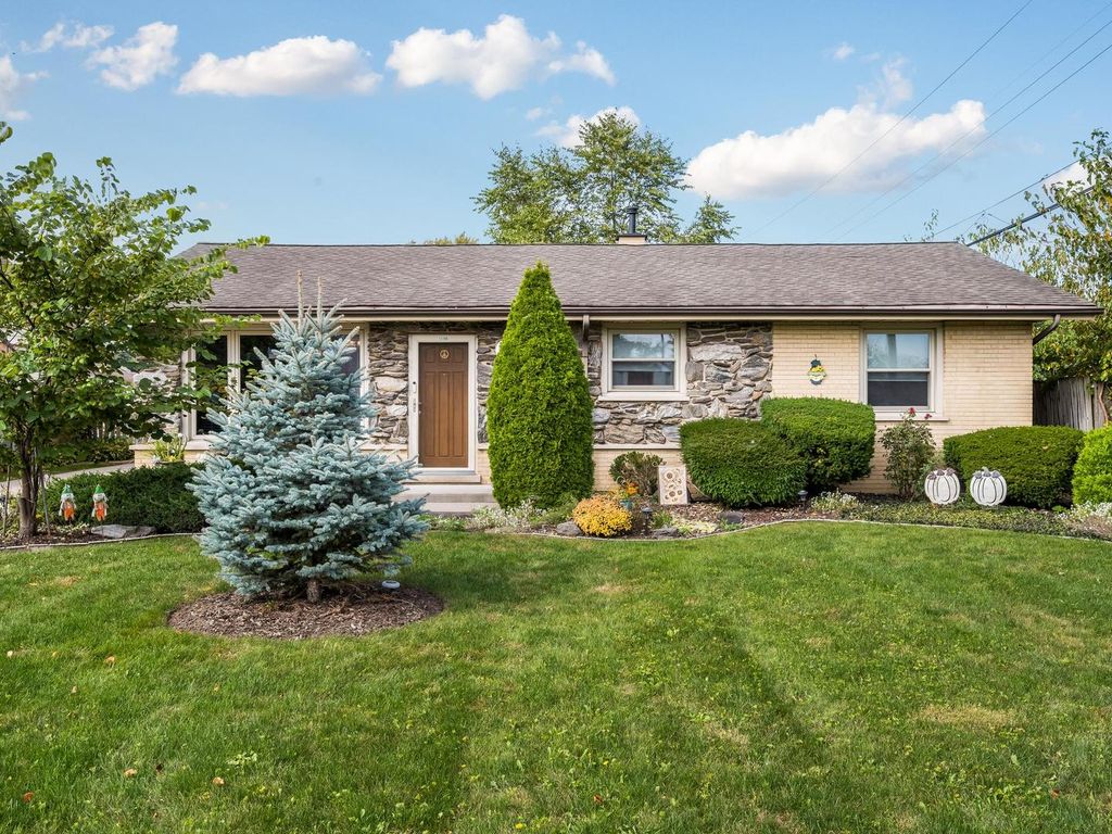 13106 Village Lane, Crestwood, IL 60418 — exterior