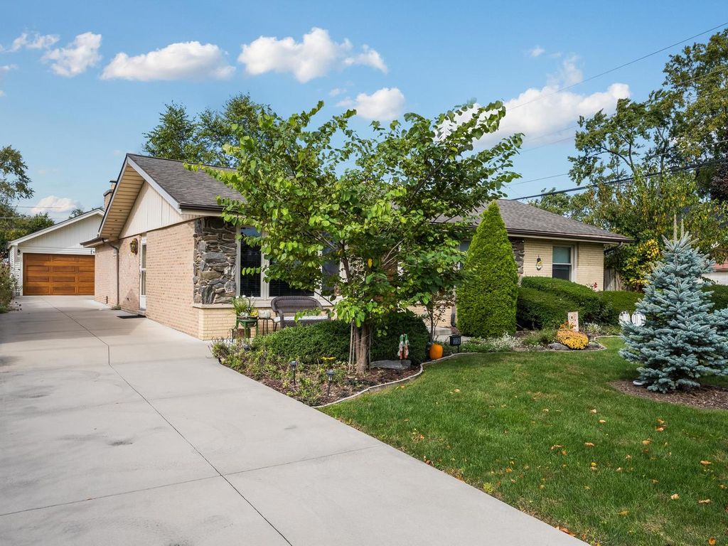 13106 Village Lane, Crestwood, IL 60418 — photo 2