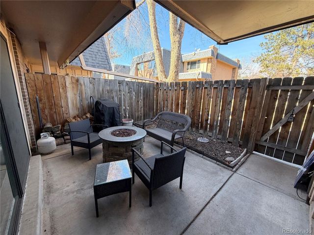 7995 E Mississippi Avenue J10, Denver, CO 80247