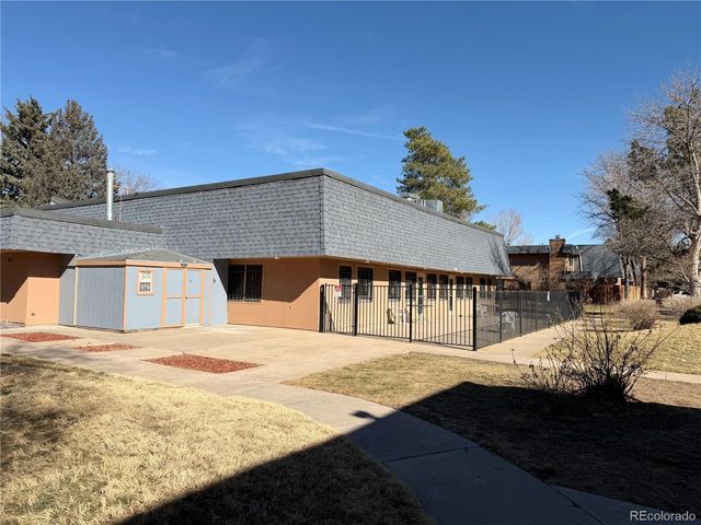 7995 E Mississippi Avenue J10, Denver, CO 80247