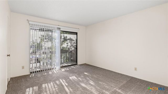 114 T Bar M Drive, New Braunfels, TX 78132