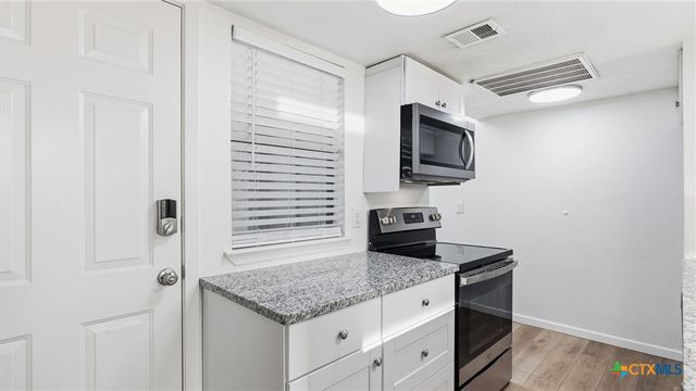 114 T Bar M Drive, New Braunfels, TX 78132