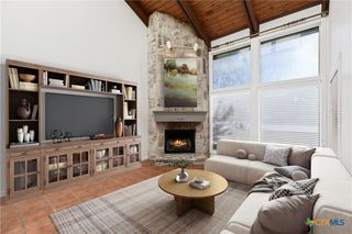 114 T Bar M Drive, New Braunfels, TX 78132