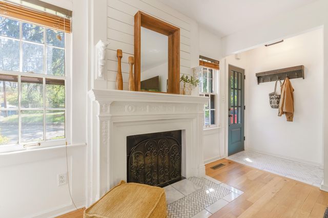 803 Forest Glen Boulevard, Kalamazoo, MI 49008