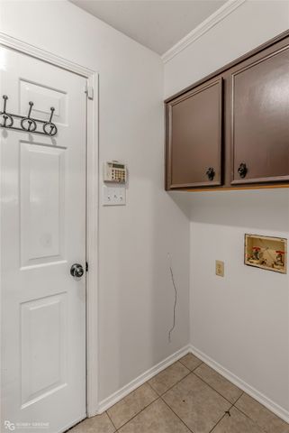 5613 N Heatherstone Drive, Shreveport, LA 71129