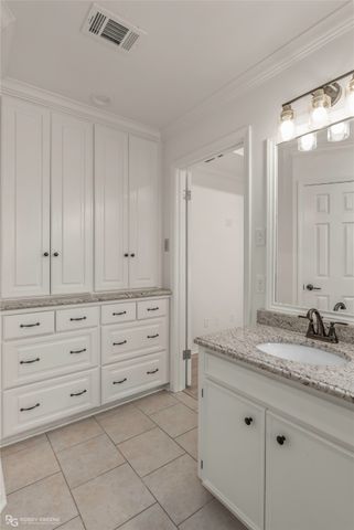 5613 N Heatherstone Drive, Shreveport, LA 71129