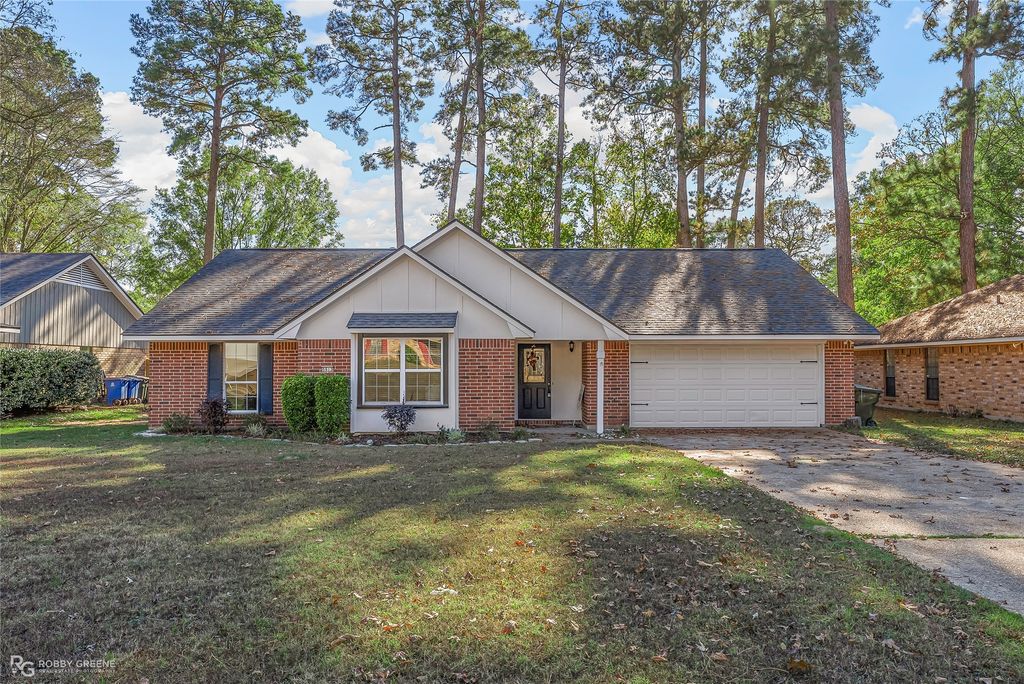 5613 N Heatherstone Drive, Shreveport, LA 71129
