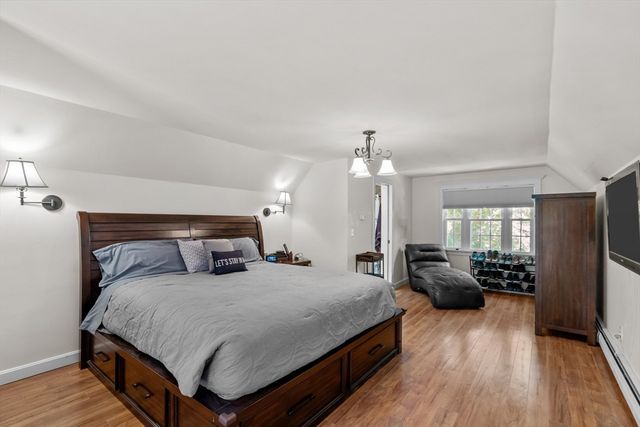 12 Dakel Dr, Freetown, MA 02702