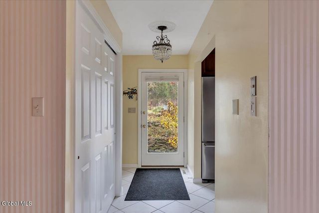 424 Gower Road, Glenville, NY 12302