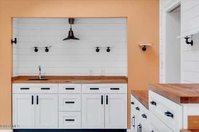 424 Gower Road, Glenville, NY 12302