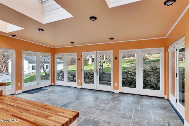 424 Gower Road, Glenville, NY 12302