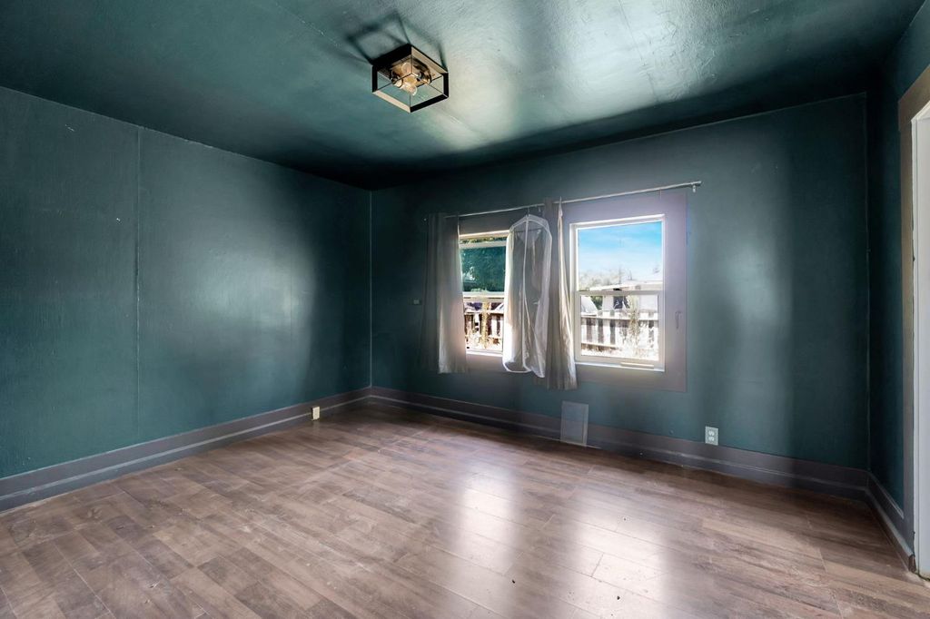 Image 21 of property listing at 6071 S Clara, Fresno, CA 93706