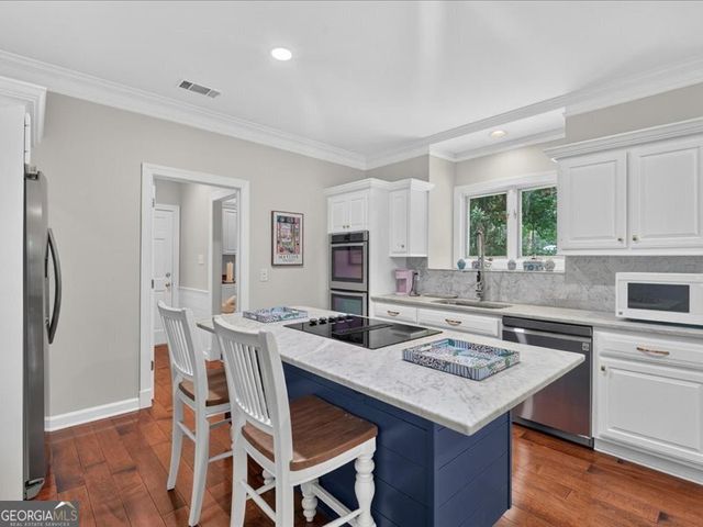 1 Black Hawk Trail, Savannah, GA 31411