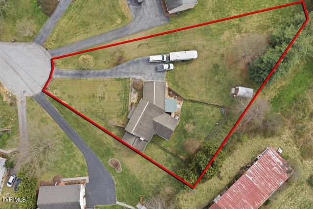 134 Ovalwood Drive, Johnson City, TN 37615