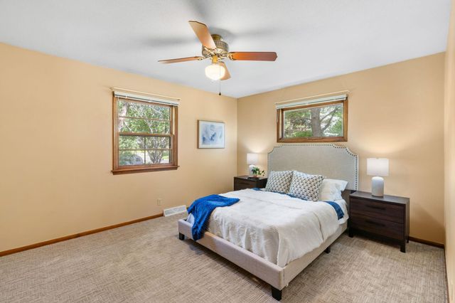 2420 Ensign Avenue N, Golden Valley, MN 55427