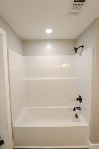 133 Greentop St, Hartsville, TN 37074