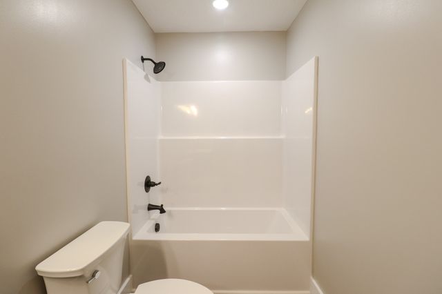 133 Greentop St, Hartsville, TN 37074