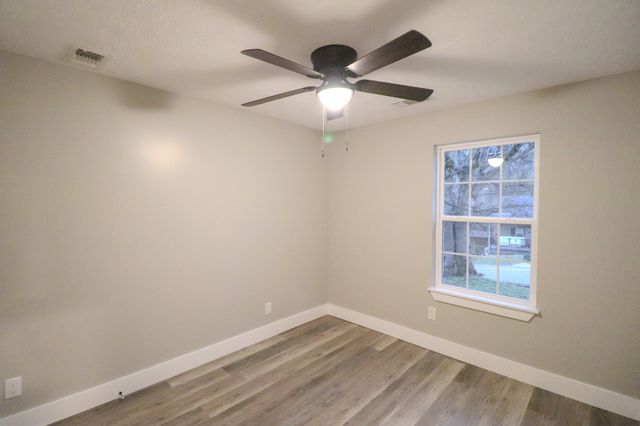 133 Greentop St, Hartsville, TN 37074