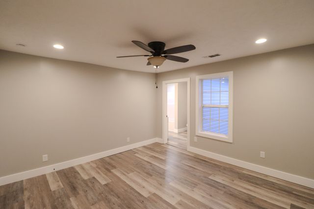 133 Greentop St, Hartsville, TN 37074