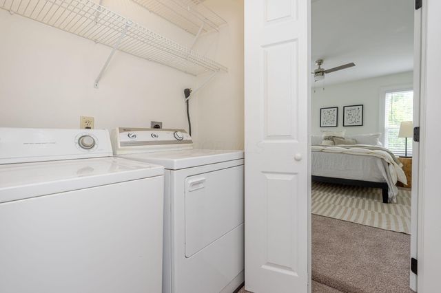 688 Hamlet Street, Columbus, OH 43215