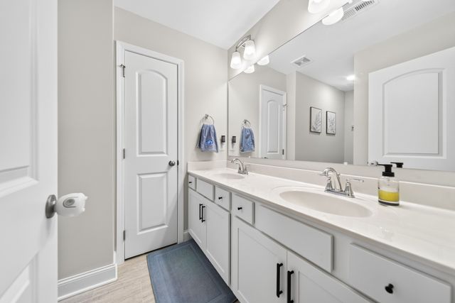 729 Pebble Creek Ln, Lebanon, TN 37090
