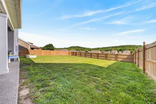 729 Pebble Creek Ln, Lebanon, TN 37090