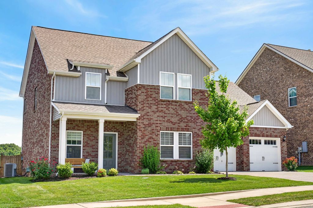 729 Pebble Creek Ln, Lebanon, TN 37090