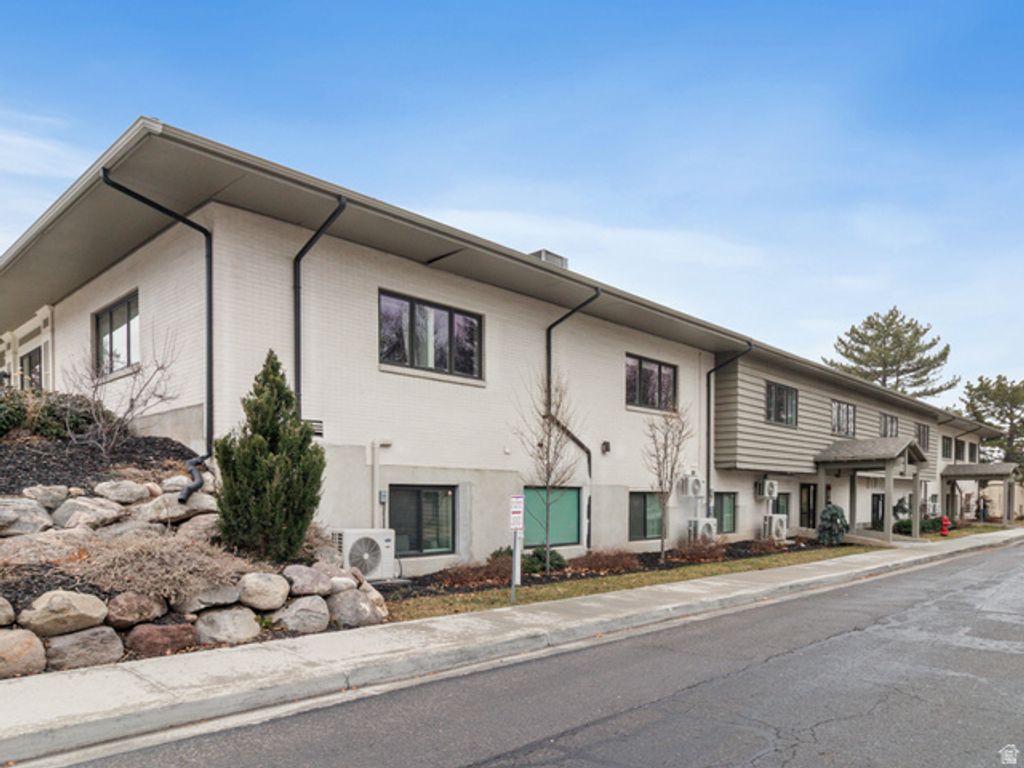 1174 E GRAYSTONE WAY, Salt Lake City, UT 84106
