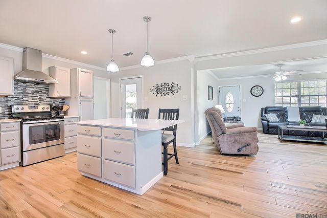 1011 Sherron Ave, Baker, LA 70714