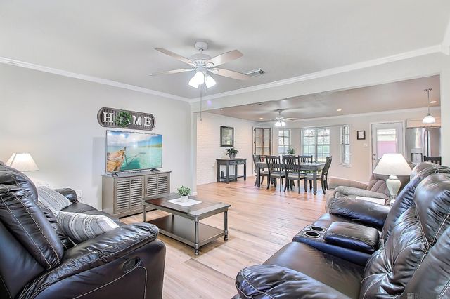 1011 Sherron Ave, Baker, LA 70714