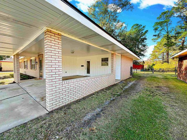 1011 Sherron Ave, Baker, LA 70714